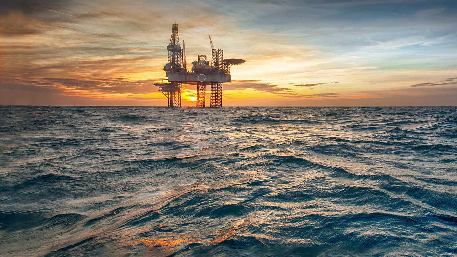 Petroleum engineering calculation tools and oil gas engineering topics